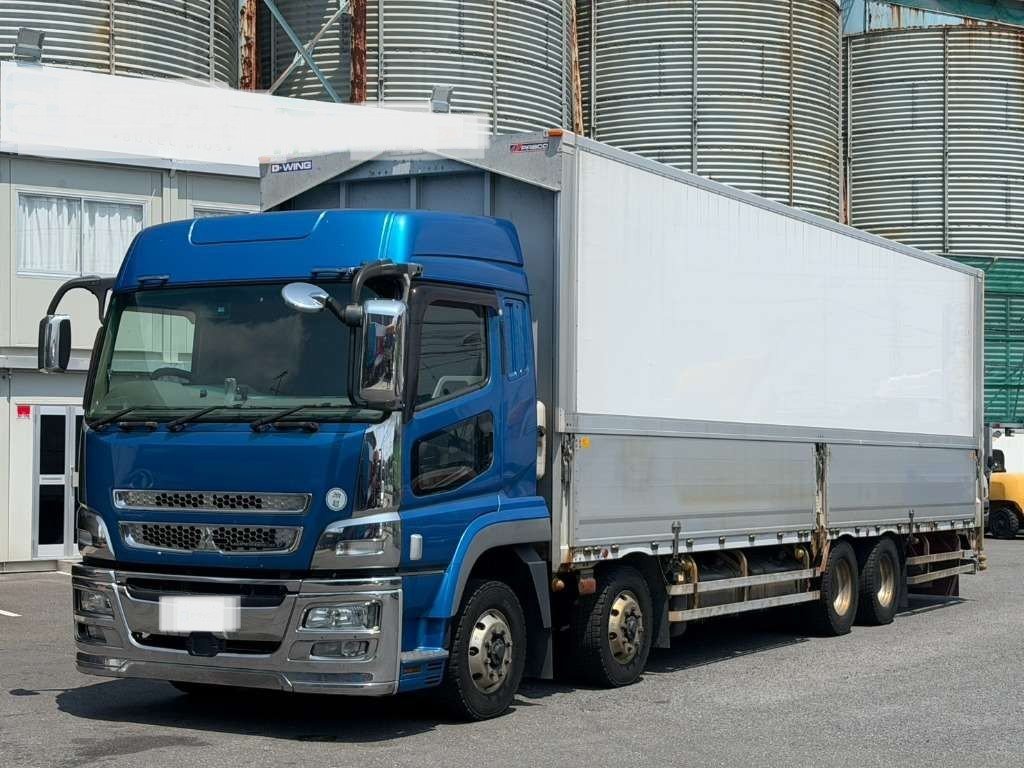 2016 Van Wing Mitsubishi Fuso Super Great FS64VZ