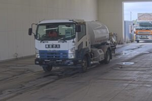 2011 Tank Truck Isuzu Forward PKG-FRR90S1