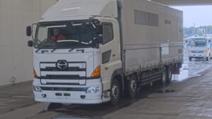 2014 Van Wing Hino Profia QPG-FW1EXEJ