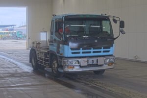 1999 Trailer Head Isuzu Giga KC-EXD82D2