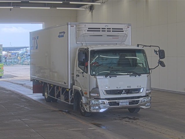2017 Freezer Refrigerator Truck Mitsubishi Fuso Fighter TKG-FK74F - Image 3