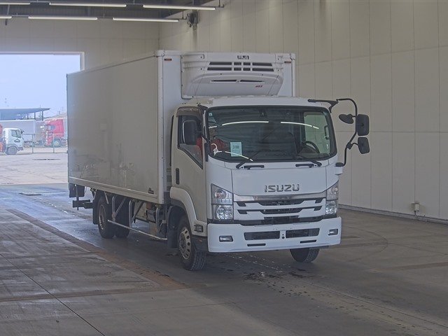 2017 Freezer Refrigerator Truck Isuzu Forward TKG-FRR90S2 - Image 3