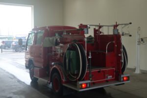2000 Others Trucks Isuzu Elf KK-NKS71GR