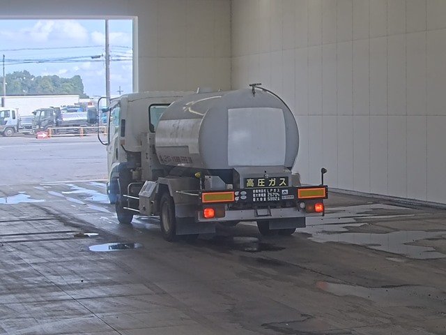 2011 Tank Truck Isuzu Forward PKG-FRR90S1 - Image 4