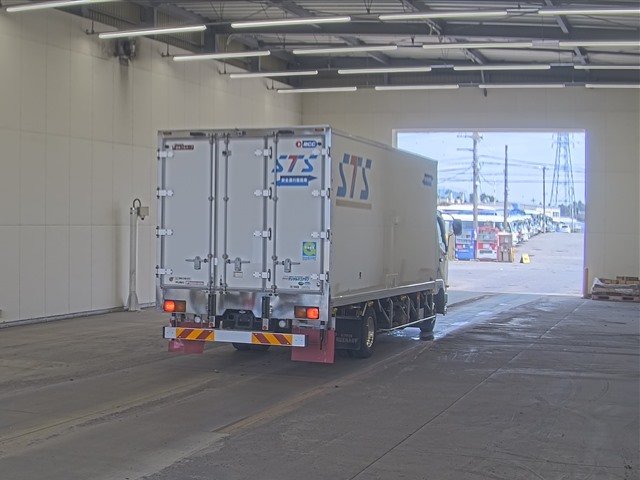 2017 Freezer Refrigerator Truck Mitsubishi Fuso Fighter TKG-FK74F - Image 5
