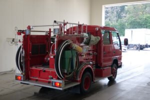 2000 Others Trucks Isuzu Elf KK-NKS71GR