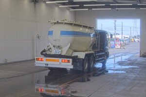 2005 Tank Truck Isuzu Giga PJ-CYL51Q6