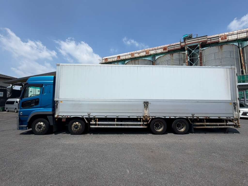 2016 Van Wing Mitsubishi Fuso Super Great FS64VZ - Image 6