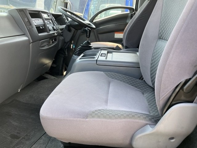 2017 Freezer Refrigerator Truck Isuzu Forward TKG-FRR90S2 - Image 8