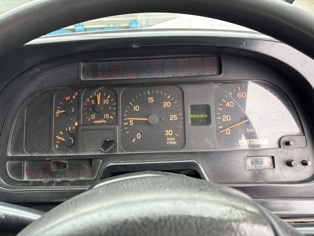 2001 Concrete Mixer Truck Isuzu Giga KL-CXZ73K3 - Image 9