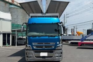 2016 Van Wing Mitsubishi Fuso Super Great FS64VZ