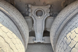 2006 Freezer Refrigerator Truck Isuzu Giga PJ-CYL51V6