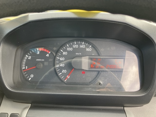 2017 Vacuum Truck Hino Dutro TKG-XZU600E - Image 10