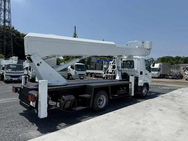 2006 Crane Truck Mitsubishi Fuso Fighter PA-FK71D - Image 8