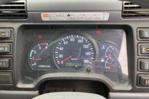 2010 Van Wing Mitsubishi Fuso Canter PDG-FE82D