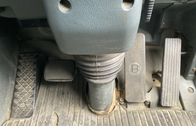 2002 Dump Tipper Truck Mitsubishi Fuso Super Great KL-FV50JJXD - Image 10