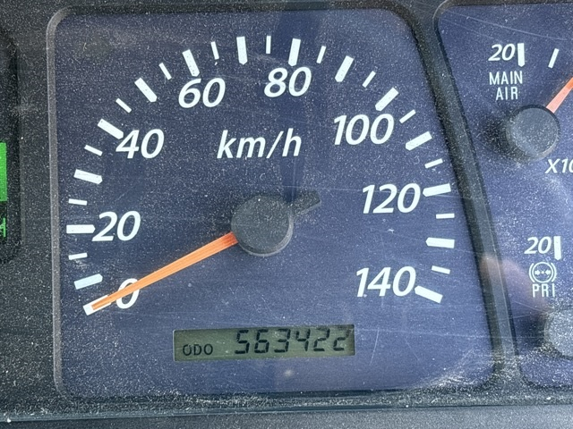 2015 Trailer Head Isuzu Giga QDG-EXY52AJ - Image 10