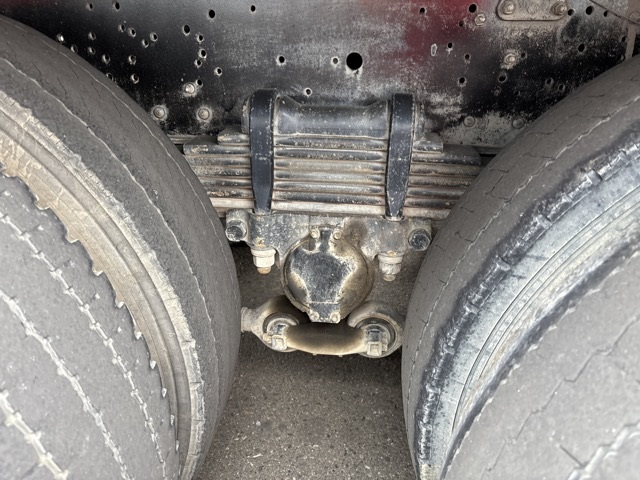 2003 Dump Tipper Truck Isuzu Giga KL-CYZ73P3 - Image 10