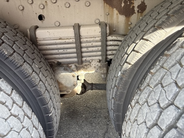 1999 Tank Truck Mitsubishi Fuso Super Great KC-FU517NY - Image 10