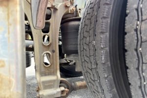 1999 Trailer Head Isuzu Giga KC-EXD82D2