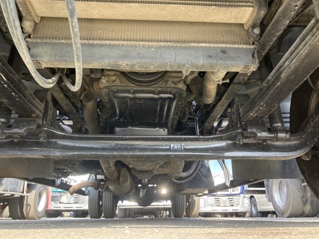 2011 Crane Truck Isuzu Forward PKG-FRR90S1 - Image 12