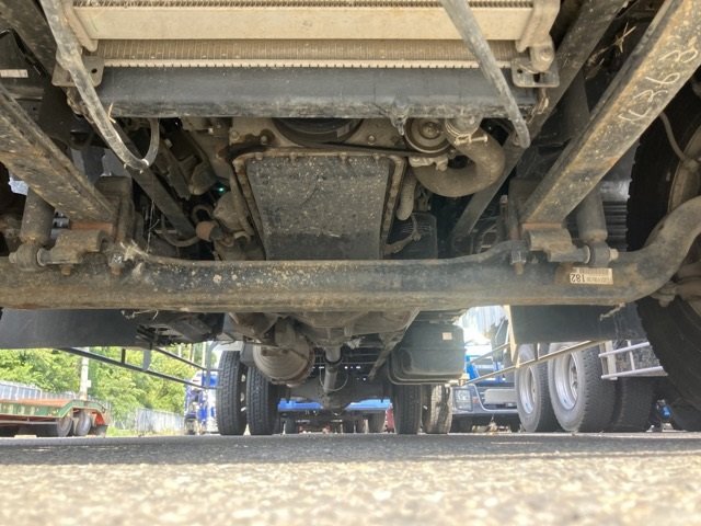 2017 Crane Truck Isuzu Forward TKG-FRR90S1 - Image 12