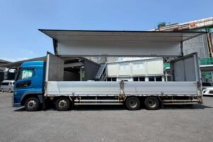 2016 Van Wing Mitsubishi Fuso Super Great FS64VZ
