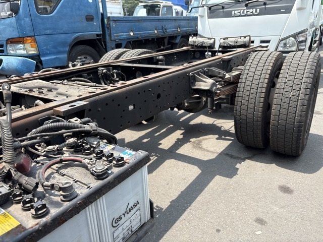 2010 Chassis Truck Toyota Dyna BDG-XZU354H - Image 14