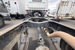 2004 Chassis Truck Mitsubishi Fuso Canter KK-FE72EC