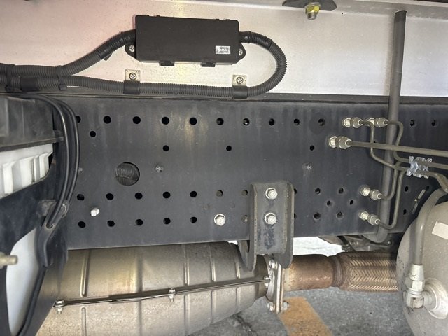 2017 Freezer Refrigerator Truck Isuzu Forward TKG-FRR90S2 - Image 17