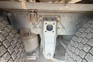 2016 Van Wing Mitsubishi Fuso Super Great FS64VZ