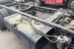 2004 Chassis Truck Mitsubishi Fuso Canter KK-FE72EC