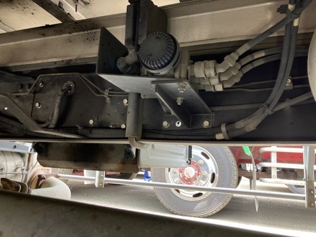 2017 Freezer Refrigerator Truck Mitsubishi Fuso Fighter TKG-FK74F - Image 19