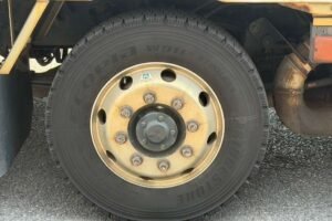2016 Van Wing Mitsubishi Fuso Super Great FS64VZ