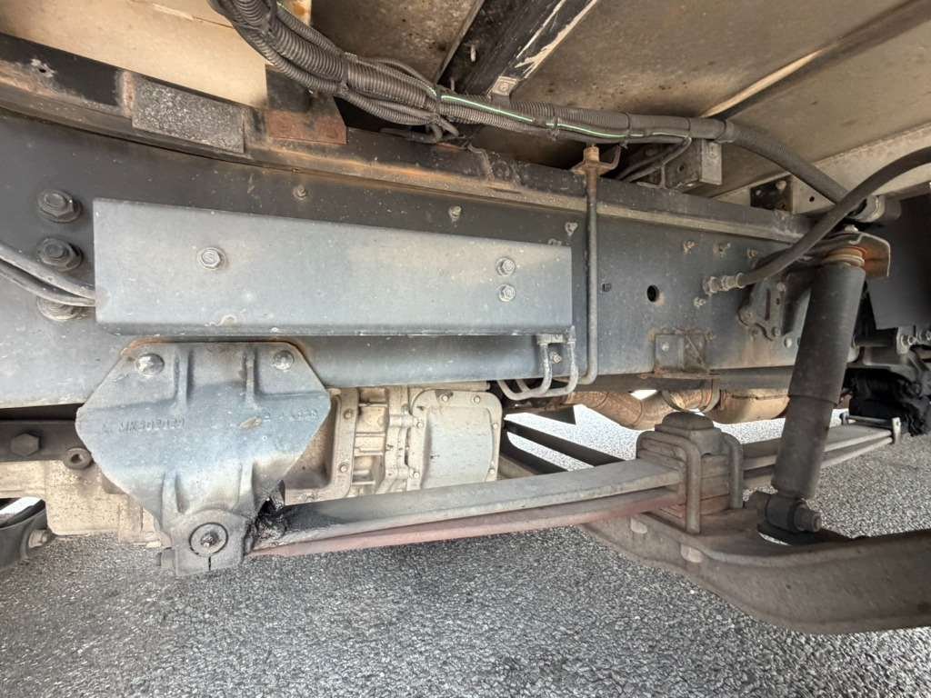 2016 Van Wing Mitsubishi Fuso Super Great FS64VZ - Image 20