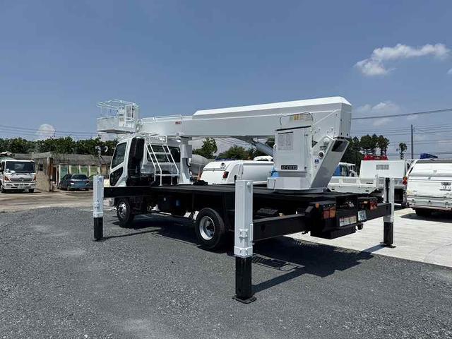 2006 Crane Truck Mitsubishi Fuso Fighter PA-FK71D - Image 15