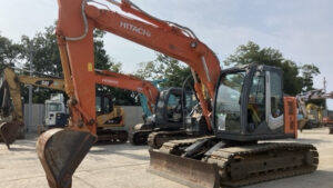 Hydraulic Excavators HITACHI ZX135US-3 2010