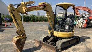 Hydraulic Excavators KOMATSU PC30UU-5 2014