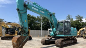 Hydraulic Excavators KOBELCO SK200-9 2015