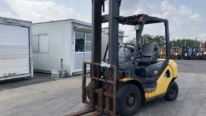 Forklift KOMATSU FD25T-17 2012