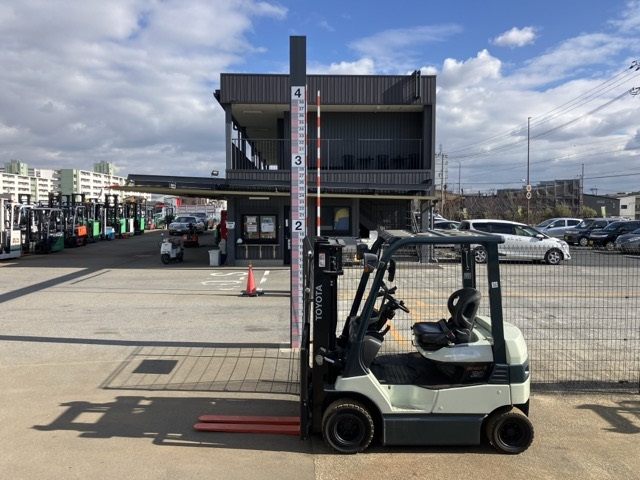 Forklift Toyota 7FB20 2015 - Image 14