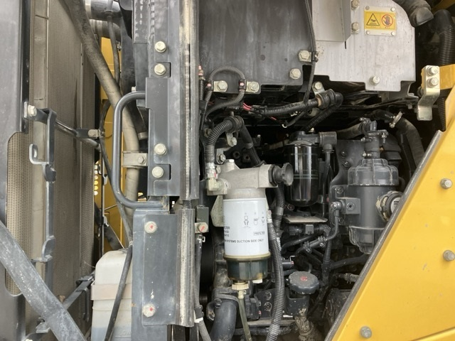 Wheel Loader KOMATSU WA100-8 2019 - Image 14