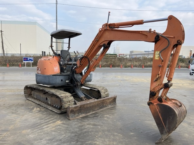 Hydraulic Excavators HITACHI ZX40U 2007 - Image 3