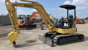 Hydraulic Excavators KOMATSU PC50MR-2 2004