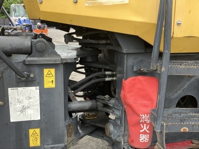Wheel Loader KOMATSU WR12-6 2012 - Image 6