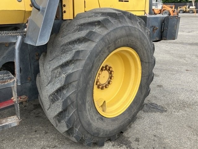 Wheel Loader KOMATSU WR12-6 2012 - Image 8