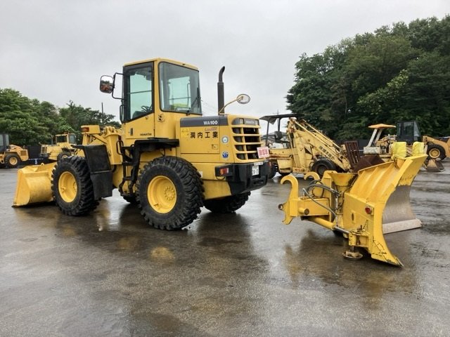 Wheel Loader KOMATSU WA100-3 2000 - Image 5