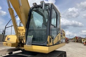 Hydraulic Excavators KOMATSU HB205-2 2015