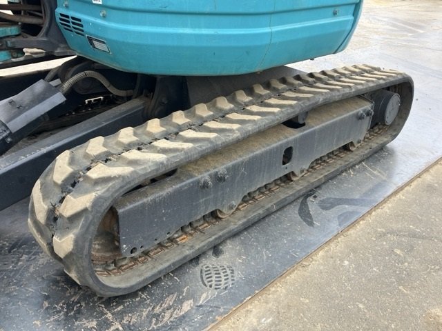 Hydraulic Excavators KUBOTA U-20-3S 2015 - Image 6