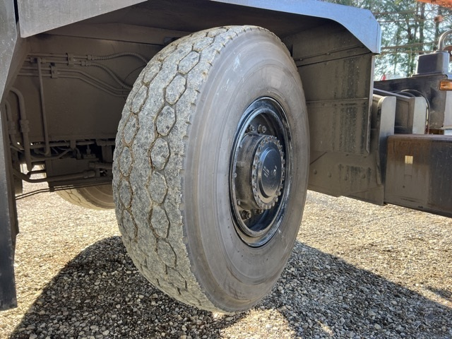 Cranes TADANO GR250N-2 2013 - Image 8